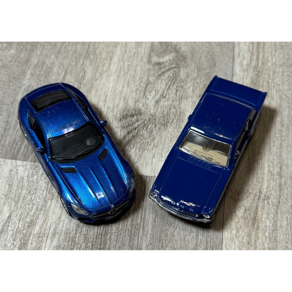 Kinsmart Diecast Cars Mercedes-AMG GT & 1964 Ford Mustang‎ 1:36 & 1:38